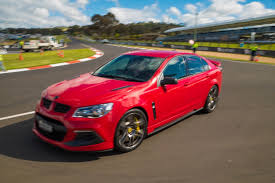 To achieve this, hsv introduced more distinguishing bodykit and interior. Hsv Clubsport R8 Track Edition Holden Special Vehicles Goes To Bathurst