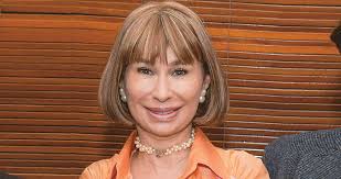 Alicia arango de mejía is an actress, known for bajo el cielo antioqueño (1925). Daniel Palacios Reemplaza A Alicia Arango En El Ministerio Del Interior