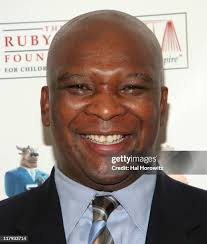 200 Howard Tucker Photos & High Res Pictures