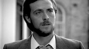 Actores: Stephen Campbell-Moore