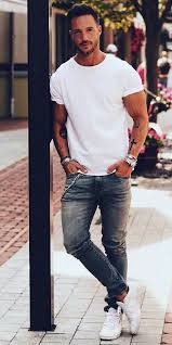 5 White T Shirt Outfits For Men Shirt Outfit Men White Shirt Outfits Mens Casual Outfits