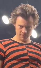 Eszenyi Ágnes (@eszenyiagi)