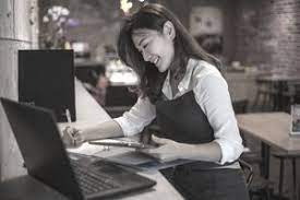 10 Essential Tax Deductions For Restaurant Owners