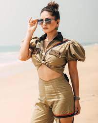 Sunny, yesterday my life was filled with rain. Sunny Leone Photos Hd Latest Images Pictures Stills Of Sunny Leone Filmibeat