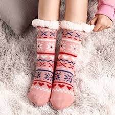 Talk of the top dress trends in the last decade, and you will find knit dresses on the list! Aimtop Warm Cuddly Socks With Abs Non Slip Sole Thick Winter Socks Slipper Socks Women S Non Slip Knitted Fleece Lined Warm Slipper Socks 1 Pair One Size Pink Amazon De Fashion
