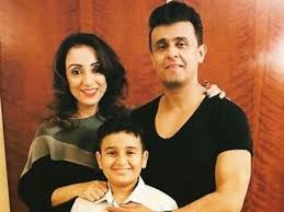 Entertainment News Sonu Nigam Doesn T Think She Should Have A Son Newsloft Below are his mainstream hindi releases. entertainment news sonu nigam doesn t