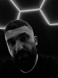 Adrian Gabor (@i.am.ady) • Instagram photos and videos