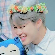 نتيجة بحث الصور عن صور جيمين ب الشهر الاسود Jimin Cute Instagram Posts