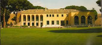 Si direbbe che ogni regione italiana si meriti la propria serie tv criminale. La Casa Del Jazz Confiscati Bene
