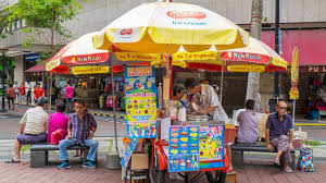 Xiao di fried prawn noodle this has to be my favourite singapore street food. 24 Reasons Singapore Has The Best Street Food In The World