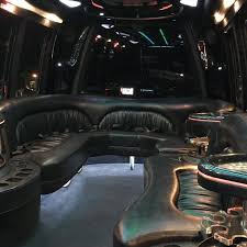 45 tal apetito por captar la admiración del receptor, sea americano o europeo, cobra más sentido una vez entra en consideración la lucha de espinosa medrano por el. Party Bus Rental Ct Limo Service Bill S Limousine