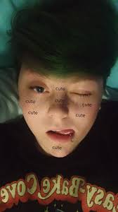 Austin Kulp (@austyshellbound)