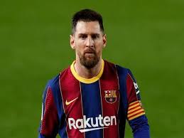 Messo was pictured holding his arsenal shirt alongside academy manager per mertesacker with no.9 on the back. If Messi Leaves Barcelona Not Sure Who Ll Score Goals Koeman