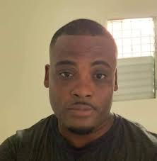 Le Professeur Nelson BELLAMY proteste contre la venue de Jacques Sauveur  Jean au Campus de Limonade