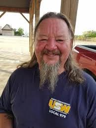 Vivian Jarrett's Instagram, Twitter & Facebook