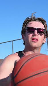 @Britt Murray knows ball 🏀👟🕶️ || #UniversityOfProvidence ||  #BrandedByBSM || #basketball #naiabasketball #collegeathlete  #collegebasketball #pnw #oregon #zynn