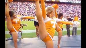 Cheerleading can be a demanding profession with the girls having to be both fit and beautiful at all times, is it any wonder that when they slip up that there will be someone ready to catch it on camera. Hot College Cheerleaders Cameraman Waits For Money Shot Wins The Lottery Youtube