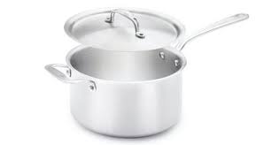 A deep cooking pan with a handle. What Is A Saucepan And What Does It Look Like