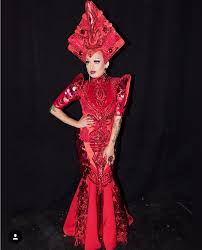 Official twitch of ongina from rpdr s1 and all stars s5 alongside her husband nozimaru playing final fantasy! Ongina Ready To Take Over The Mother Tucking World Rupaulsdragrace