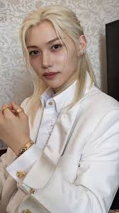 Felix of boy band #StrayKids broke a bone in a traffic accident