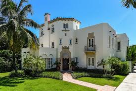 One thing i love about palm beach design is that it always embraces its playful side, providing a whimsical escape amongst the sunshine. Historic Palm Beach House Near Worth Avenue Gets A Sensitive Update