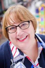 The 2024 Mackinac Island Lilac Festival Poster Contest is officially open!  Submit your artwork for an opportunity to be the featured poster of the  Mackinac Island Lilac Festival. This year's theme is