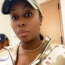 Erica Diggs's Instagram, Twitter & Facebook