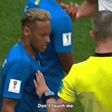 Tuchel mengatakan dirinya merasa sangat betah dan berada di momen yang tepat menjadi pelatih klub asal. Dont Touch Me Neymar Gif Donttouchme Neymar Brazil Discover Share Gifs Neymar Brazil Neymar Neymar Memes