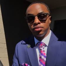 Deshaun Fenwick (@OuttaOrleans)