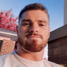 Colby Ballard's Instagram, Twitter & Facebook