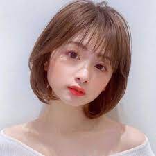 憧れのオルチャンスタイルに近づく 韓国風ショートヘア 見本スタイル集 美的 com オルチャンヘア シースルーバング ボブ 内巻き ボブ