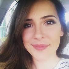 Ashley Thorne (@AshleyThorne20)