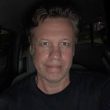 Michael Kells's Instagram, Twitter & Facebook