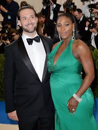 On saturday to honor former kelso wrestling coach jim schall. Serena Williams Unter Der Haube Der Spiegel