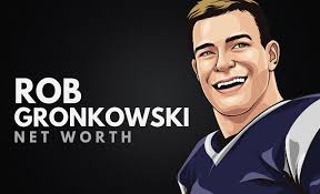 He's a tight end for the american football team the new england patriots. Rob Gronkowski S Net Worth Updated 2021 Wealthy Gorilla