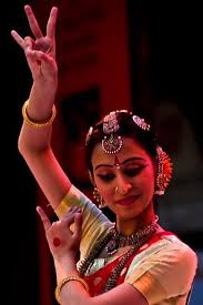 Pin By Cindy Lee Scull On All About Dance Dance Of India Indian Dance Indian Classical Dance