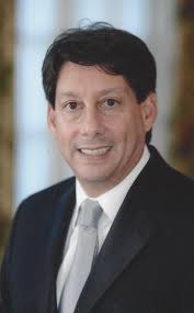 Jonathan Klee's Instagram, Twitter & Facebook