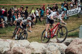 It appears you're using an old version of internet explorer which is no longer supported, for safer and optimum browsing experience please upgrade your browser. Flueckiger Repeats In Dramatic Les Gets Short Track Canadian Cycling Magazine