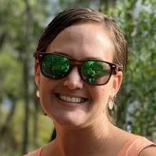 Rachel Hinckley's Instagram, Twitter & Facebook