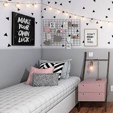 A Imagem Pode Conter Area Interna Decoracao Quarto Pequeno Decoracao De Quarto Decoracao Quarto Pequeno Feminino