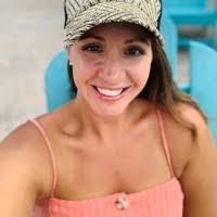 Keri Devine's Instagram, Twitter & Facebook