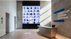 You can now freely explore the israeli innovation ecosystem. 7 Pics Of The New Ultra Sleek Start Up Nation Central Hq Israel21c