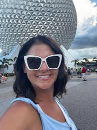 Today we have a first look at the menu for the brand-new **GEO-82 **lounge  coming to EPCOT