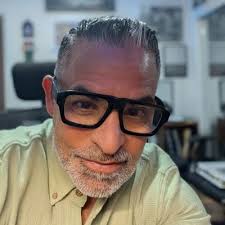 giovanni quintero (@giovannialex69)