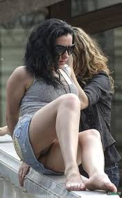 Pussy Slips Collection 2 - Sexy Vagina (Lips) Exposed! - AmateursCrush.com