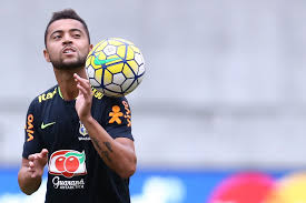 O bir ikinci yarı olarak geliyor 2012 25 nisan kıdemli ilk yapılan yedek. Tudo Sobre Lucas Zelarayan Gazeta Esportiva