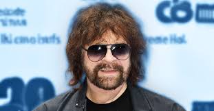 Jeff Lynne's Electric Light Orchestra Farewell Tour Will Blow Up His Net  Worth In 2024