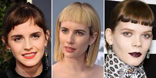 En effet, la coupe d'un carré plongeant est courte à l'arrière de la nuque et plus aujourd'hui, le carré plongeant se décline sur d'innombrables possibilités : Frange Courte Nos Modeles D Inspiration Pour Une Micro Frange Cosmopolitan Fr