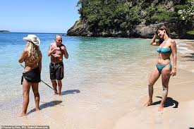 Francesca lodo's official twitter page. Paul Gascoigne Embraces Co Star Francesca Lodo During Filming For Italy S Version Of I M A Celebrity The Bharat Express News