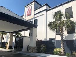 Beachfront hotel with outdoor pool, near family kingdom amusement park. Best Western Plus Myrtle Beach Hotel In Sc